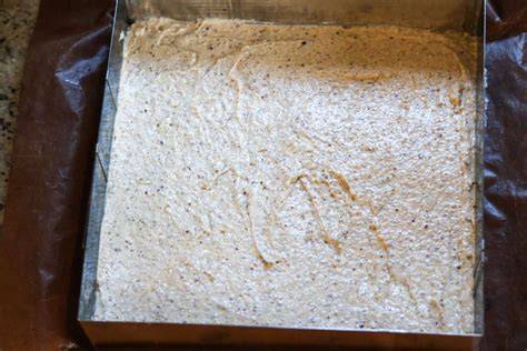 Fluffiger Blechboden auf Kuchenrost