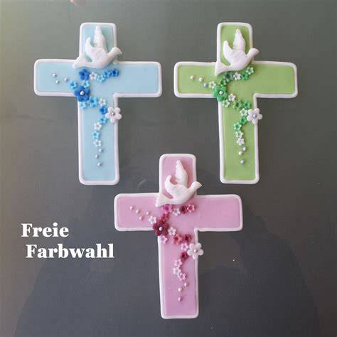 Fondant Kreuz und Modellierwerkzeuge