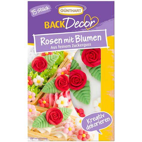 Fondantblüten und Rosen als Tortendeko