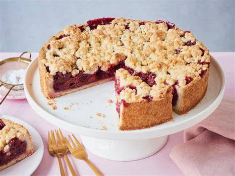 Foto: Brigitte Sporrer / Einfach Backen - Dunkler Mürbeteig und Ausstechformen