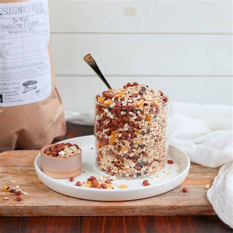 Foto: Kakaonibs, Pulver, Bohnen - Einsatz in Müsli und Smoothie