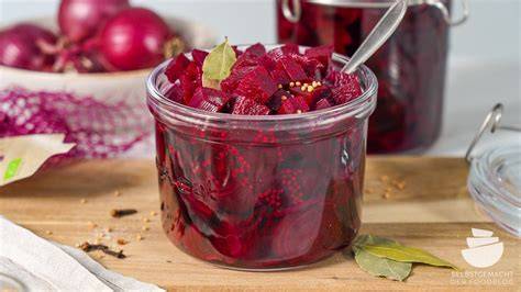 Foto: Rote-Bete- und Möhrenpralinen im Mini-Format