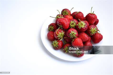 Foto: Schoko-Erdbeeren auf Teller