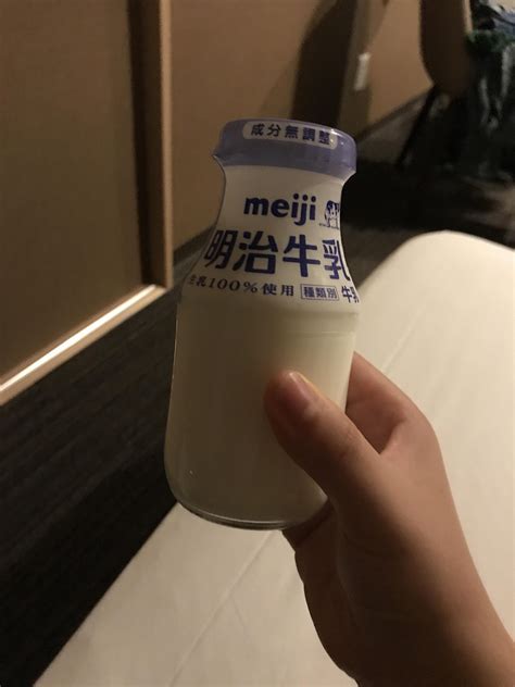 Foto: Sortenübersicht - Milch, Dark, Weiß; Pistazie, Macadamia, Mandel, Haselnuss-Cashew