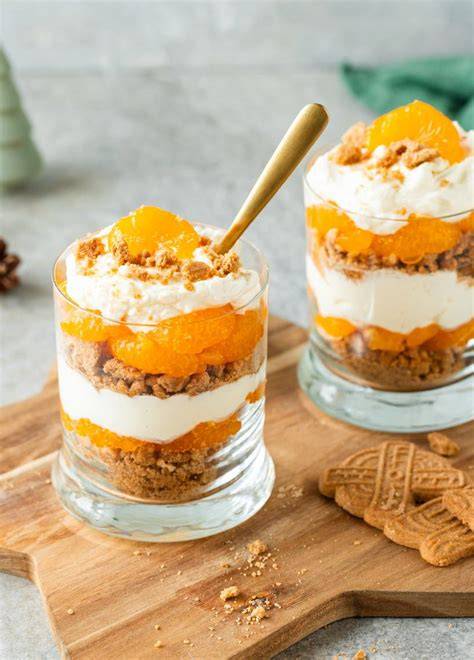 Foto: Spekulatius-Dessert im Glas mit Mandarinenscheiben