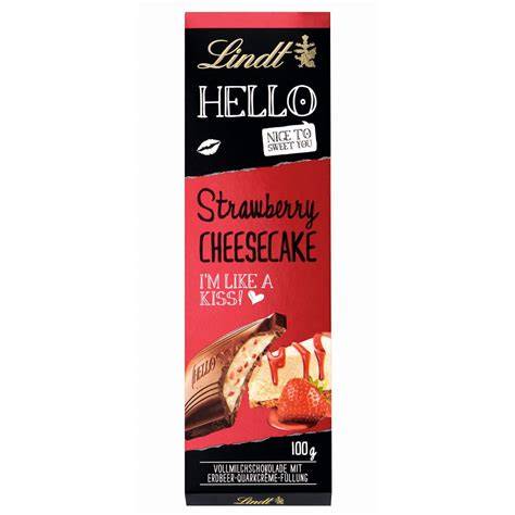 Foto der Lindt Hello Strawberry Cheesecake Tafel auf weißem Hintergrund