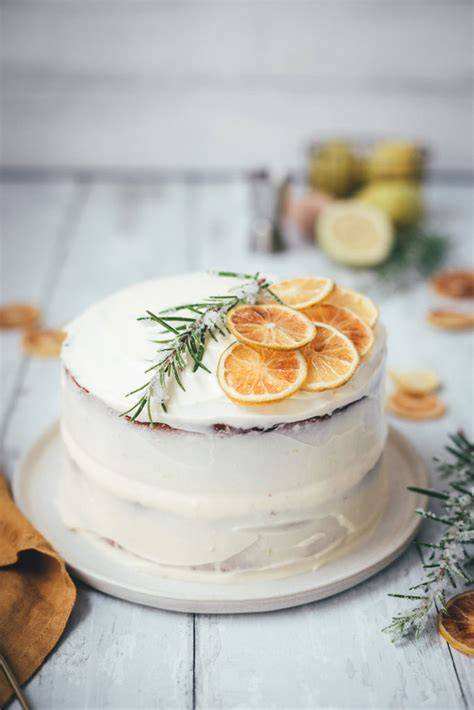Foto der fertigen Gin Tonic Torte im Naked Cake Stil
