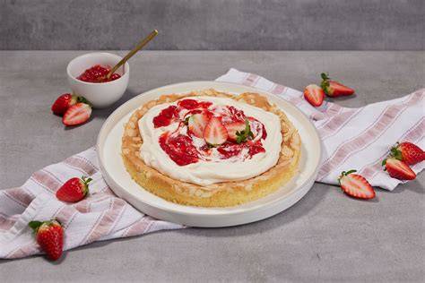 Frühstück mit Naanbrot und selbstgemachter Marmelade