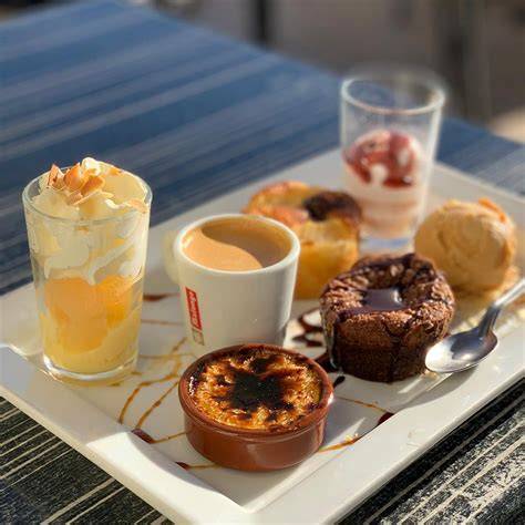 Französische Dessertvielfalt inklusive Café gourmand