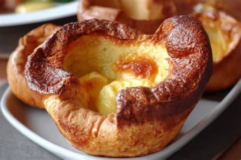 Frisch gebackener Yorkshire Pudding in Muffinform