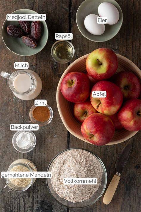 Frische Äpfel und Zutaten für gesunden Apfelkuchen