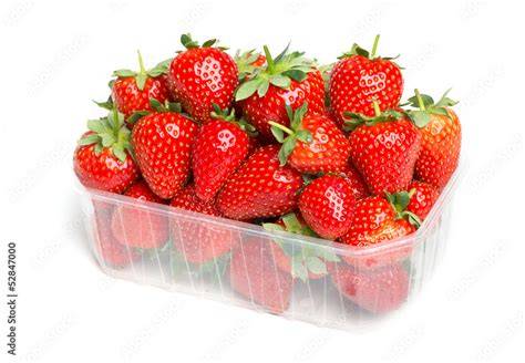 Frische Erdbeeren in einer Schale für Marmelade