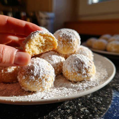 Frischkäsecreme mit Vanille und Puderzucker - Schritt-für-Schritt-Anleitung