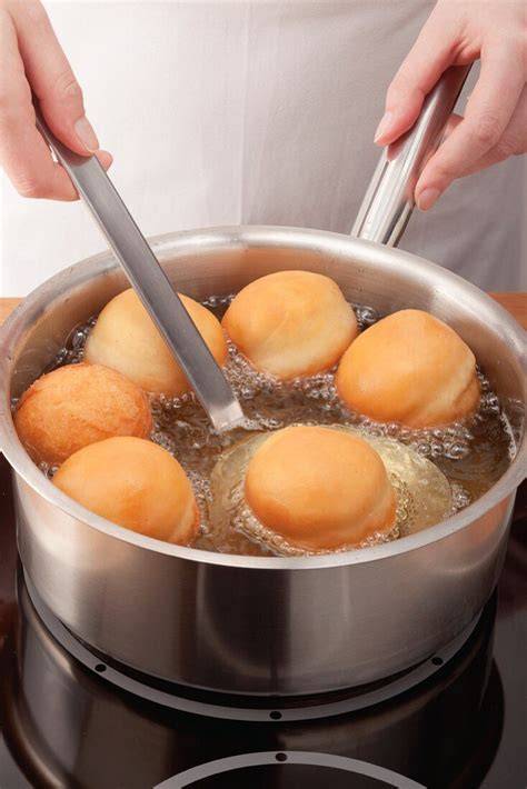 Frittieren von Krapfen im Topf, Temperaturkontrolle