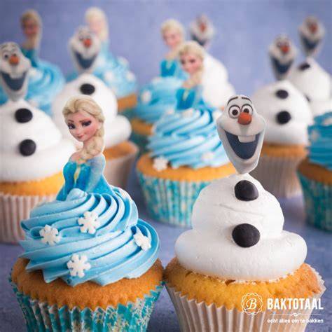 Frozen Cupcakes mit Fondant-Schneeflocken