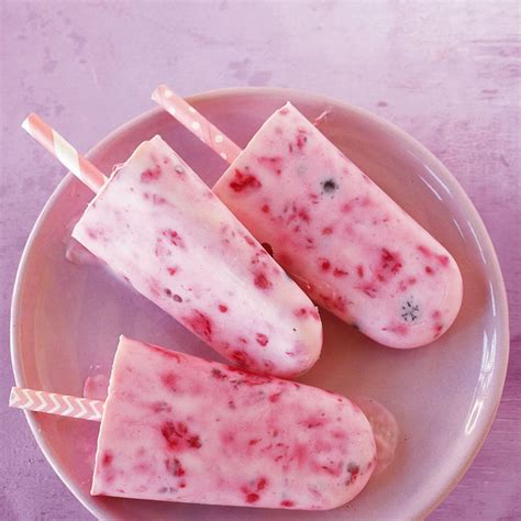 Frozen Joghurt am Stiel und Bark - neue Dessertideen