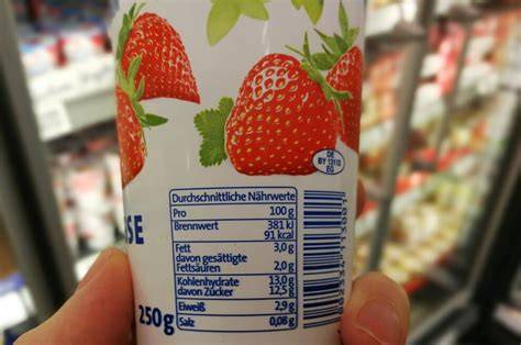 Fruchtjoghurt mit Angabe Zuckergehalt