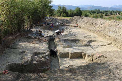 Fund der römischen Figur - Spurensuche und archäologische Grabung