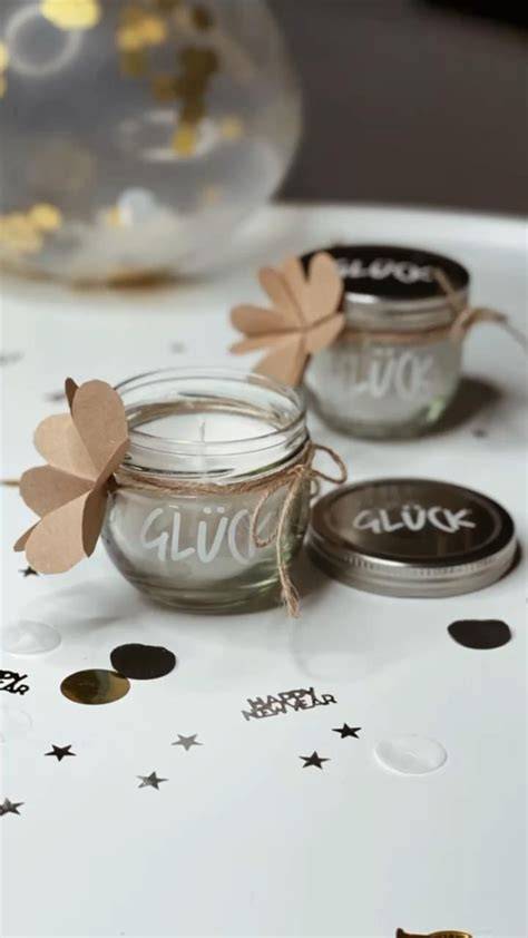 GLÜCK Marmelade DIY-Geschenke, bunte dekorierte Gläser