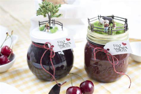 GLÜCK Marmelade als Geschenk verpackt