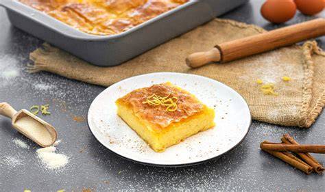 Galaktoboureko: Grießpudding im Filoteig