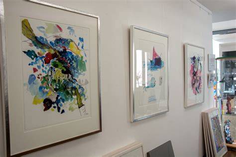 Galerie mit Stilvollen Geschenktorten