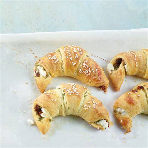 Gefüllte Croissants mit Frucht und Quark