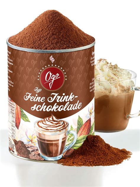 Gekühlte Trinkschokolade mit Eiswürfeln