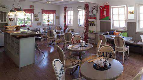 Gemütliche Café-Terrasse von Zimt und Zucker in Echterdingen