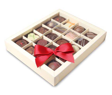 Geschenkbox mit verschiedenen Pralinen XXL Packungen