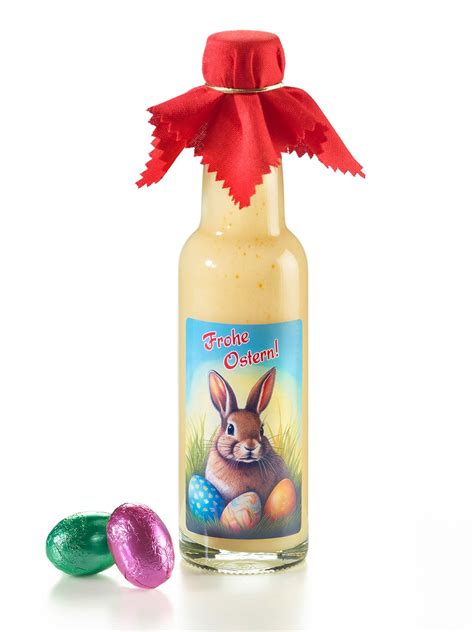 Geschenkflaschen mit hausgemachtem Eierlikör zu Ostern