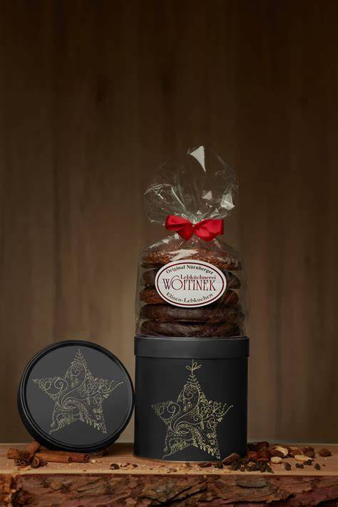 Geschenkidee: Kaffee-Schoko-Kekse in der Dose mit Zimtband
