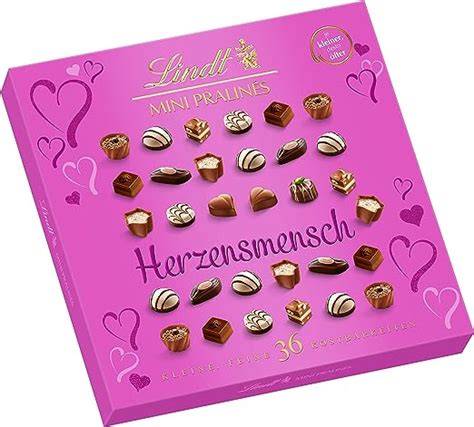 Geschenkideen-Kollage: Pralinen, Tafeln, Herzen mit Botschaften