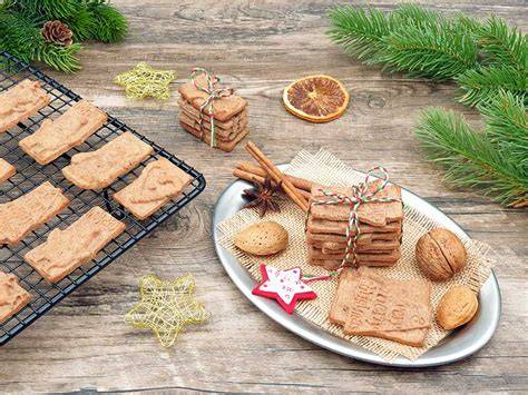 Geschenkverpackte Weihnachtskekse