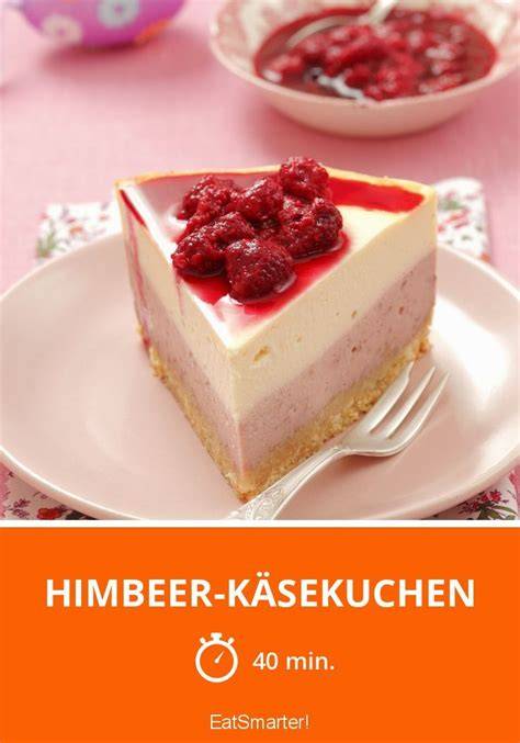 Geschichteter Käsekuchen mit Kompott