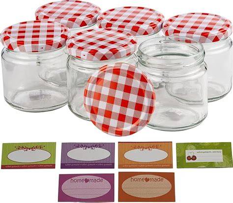 Gestaltete Marmeladengläser mit Aufklebern - Geschenkideen