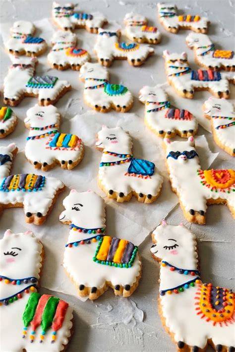 Gestaltungsideen: Minnie Maus und Alpaka Kekse mit Royal Icing