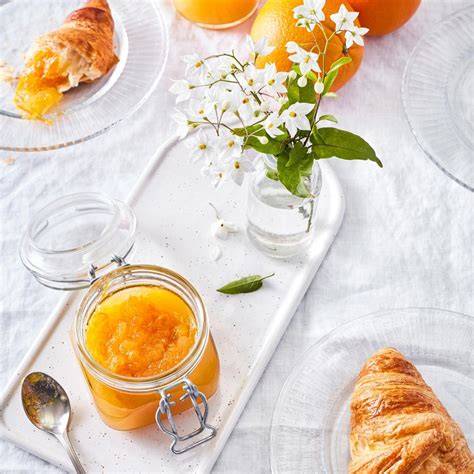 Gewürze für Marmelade: Zimt, Vanille, Orangen- und Zitronenschale