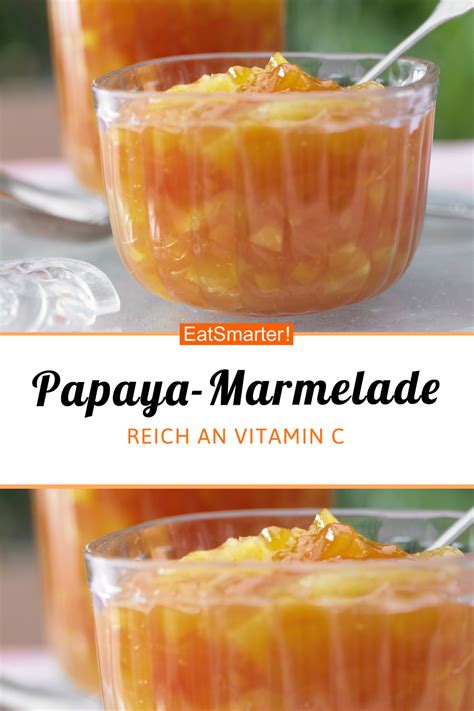 Gläser mit fertiger Papaya-Orangen-Marmelade