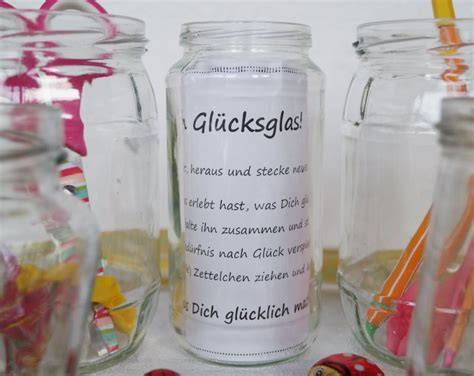 Glücksglas als Symbol für Glücksmomente