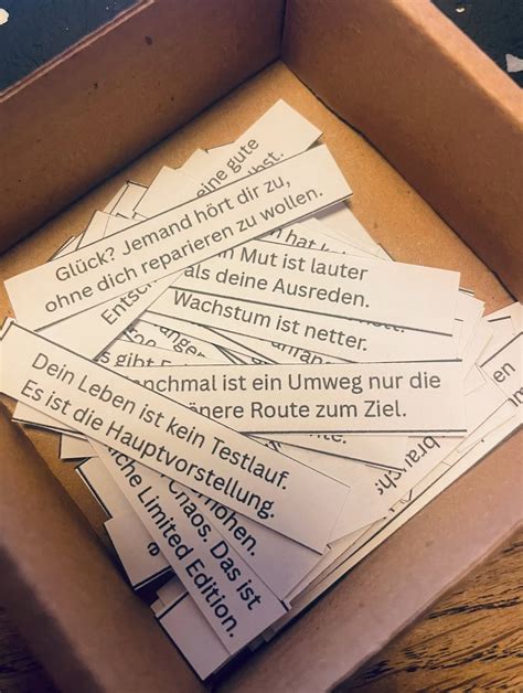 Glückskeks-Sammlung mit Sprüchen