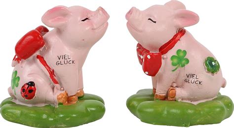 Glücksschweinchen und weitere klassische Marzipan-Glücksbringer