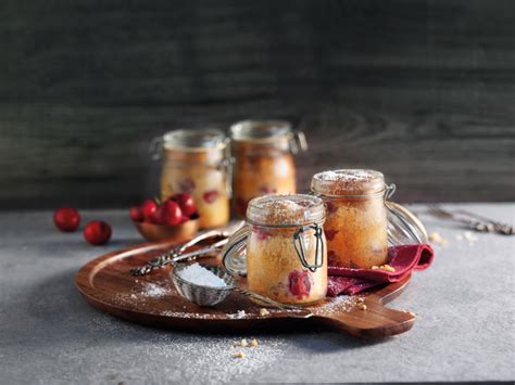 Glas mit Kirsch‑Marzipan
