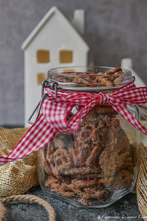 Glas mit gebrannten Salzbrezeln als Geschenk