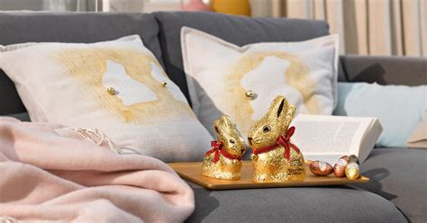 Glitzernde Hologrammfolie des Goldhasen als Retro-Hommage