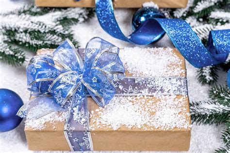 Glutenfreie Lebkuchen mit blauer Schleife
