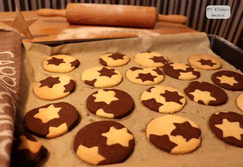 Glutenfreie Mürbteigplätzchen mit Verzierungen