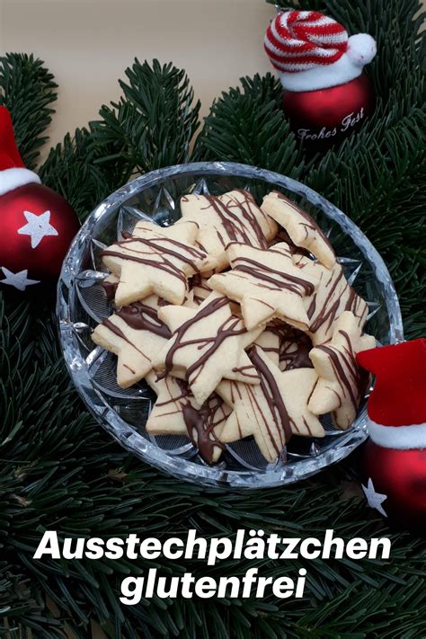Glutenfreie italienische Kekse auf buntem Teller