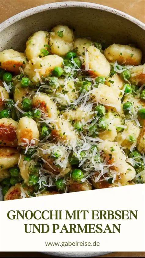 Gnocchi mit Parmesan und Spinatbeilage