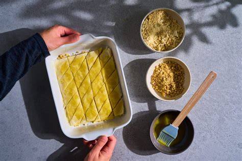 Goldbraune Baklava im Ofen